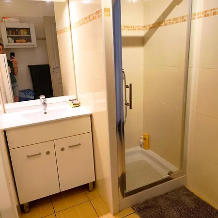 Neroli Apartment